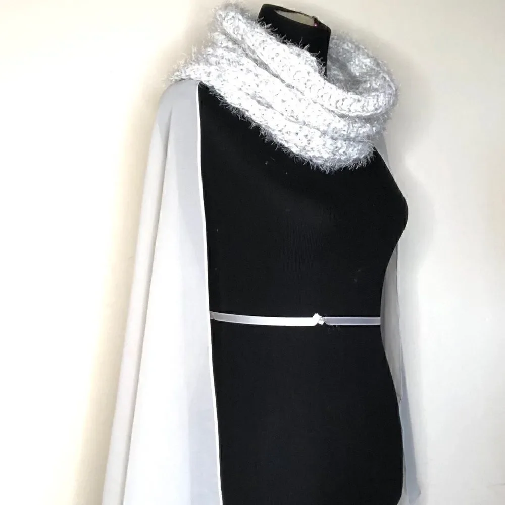 Cream & Grey Chunky Knit Winter Scarf – NWT, Soft Lined Shawl